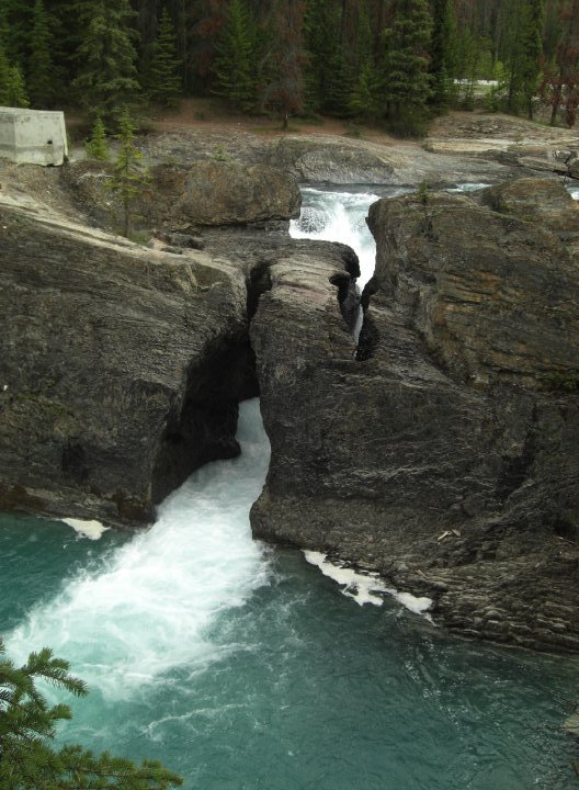 Natural Bridge | Banff Squirrel`s Nest Bed & Breakfast